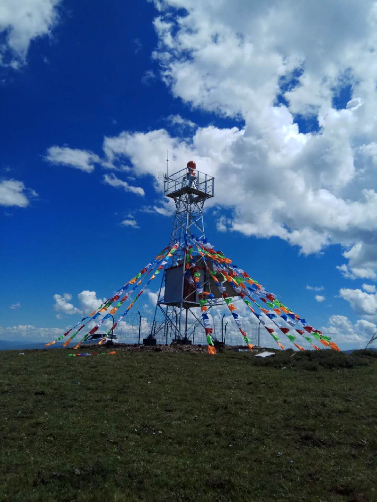 双轴架构 + 智能巡航：陕西冠杰定制全天候自动化监控方案