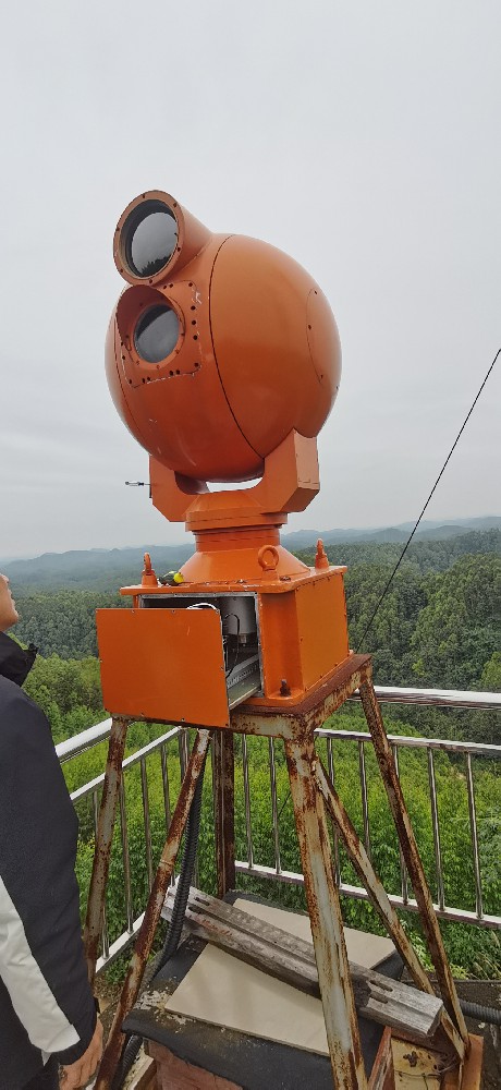 陕西冠杰高端定制转台 精准伺服调控 气象光电专业定标